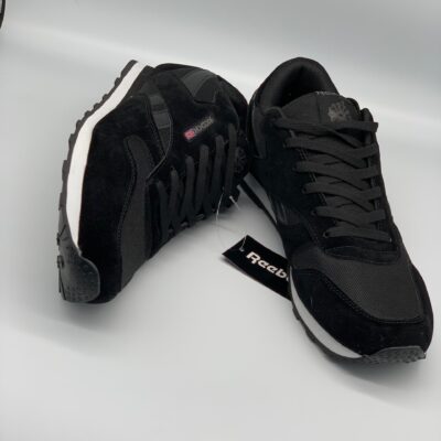 REEBOK SNEAKERS